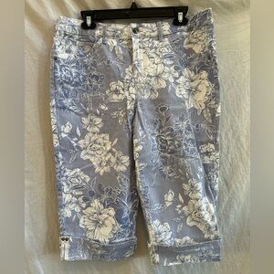 Gloria Vanderbilt Blue Floral Women's Cropped Jeans